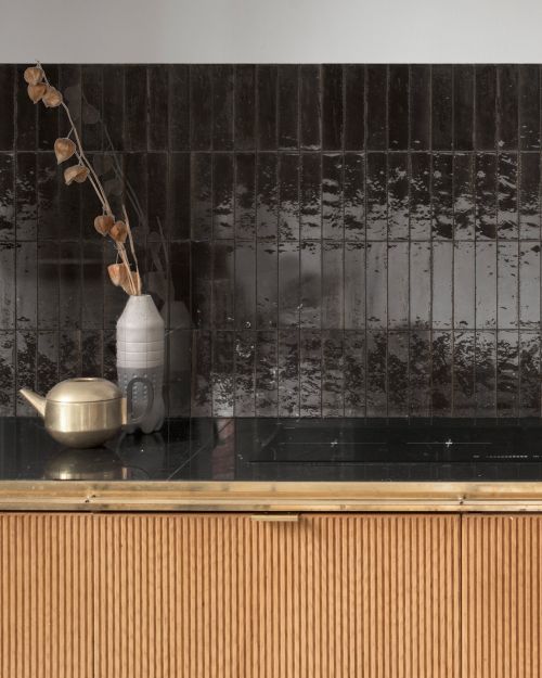 Samara Black - 240 x 60mm