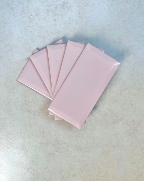 Metro Bevel Pink Gloss - 200 x 100mm