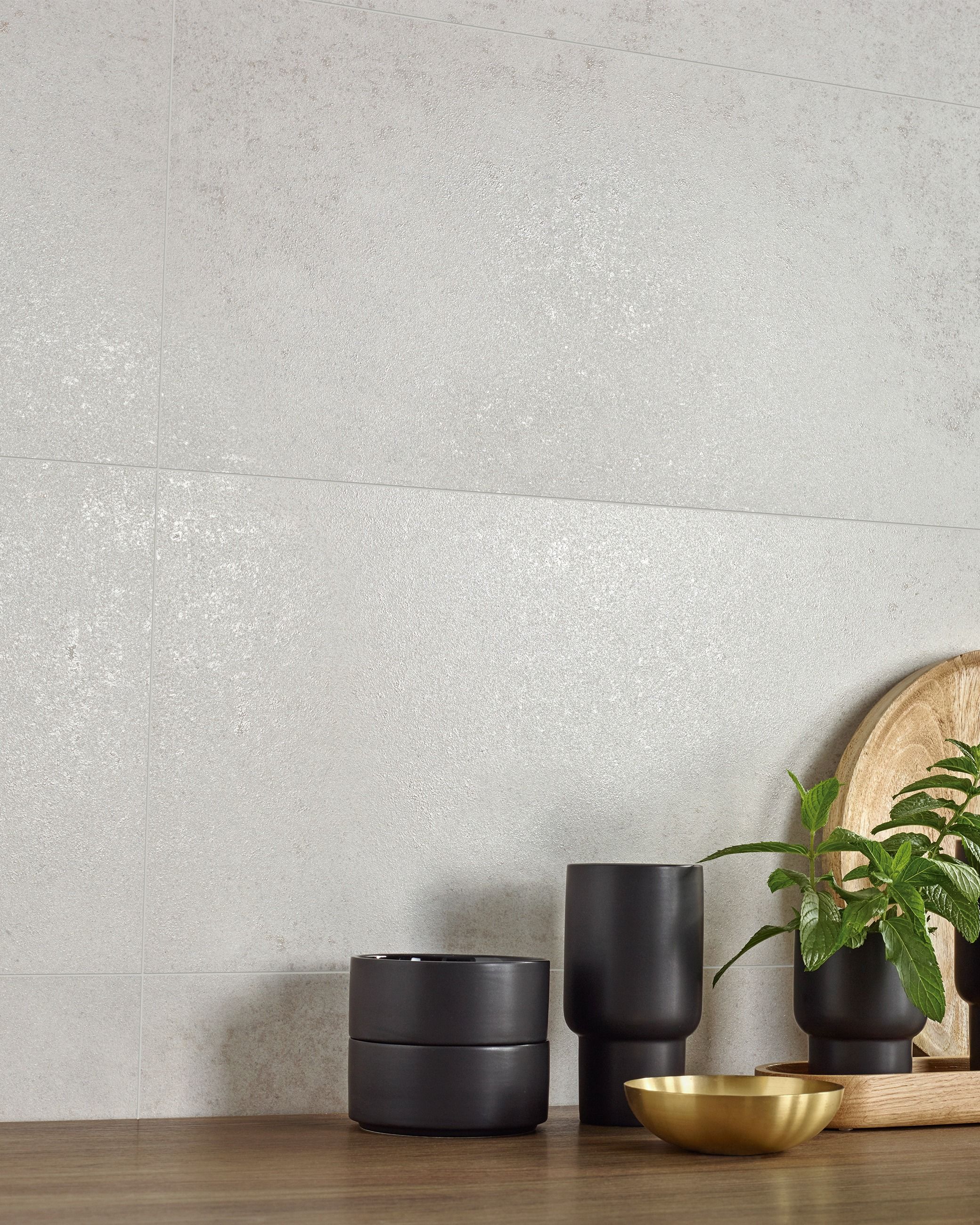 Jaxson Moon Wall - 595 x 295mm