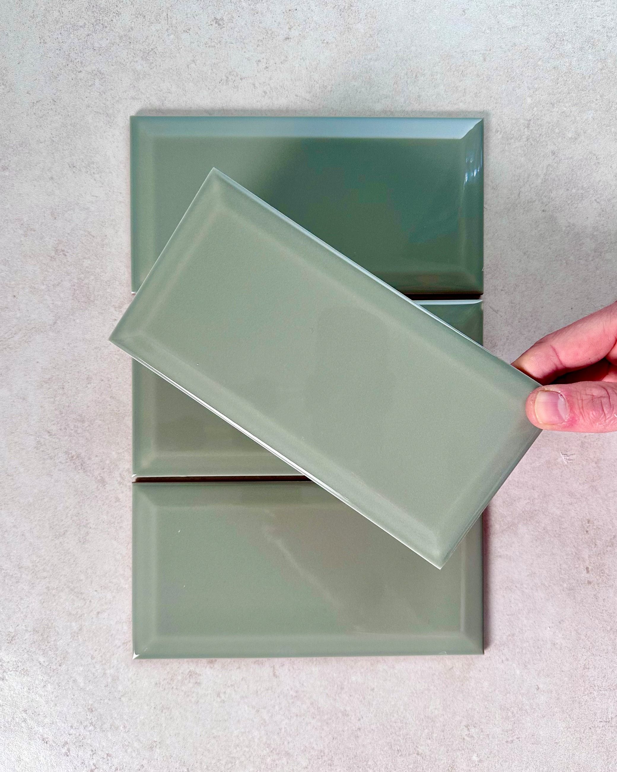 Metro Bevel Sage Gloss - 200 x 100mm