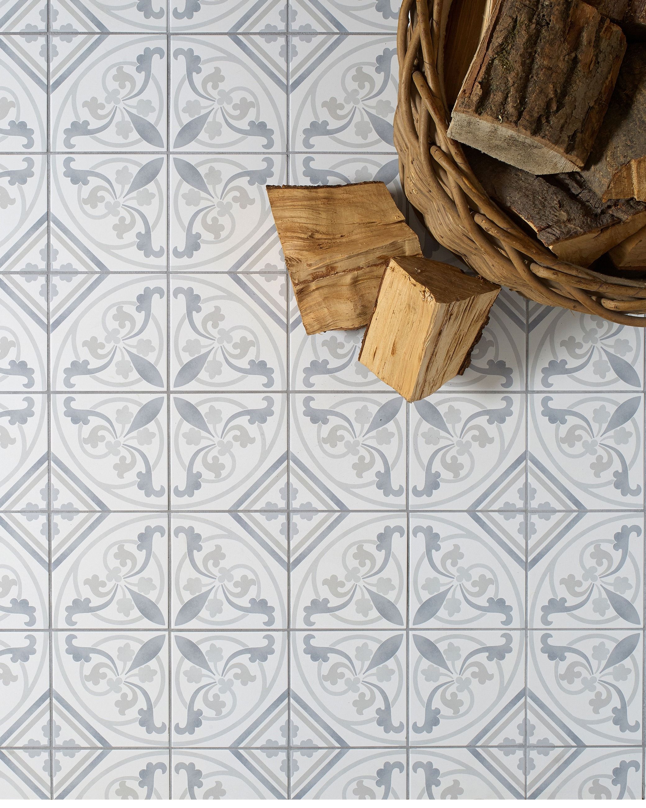 Parisienne Providence Décor - 150 x 150mm