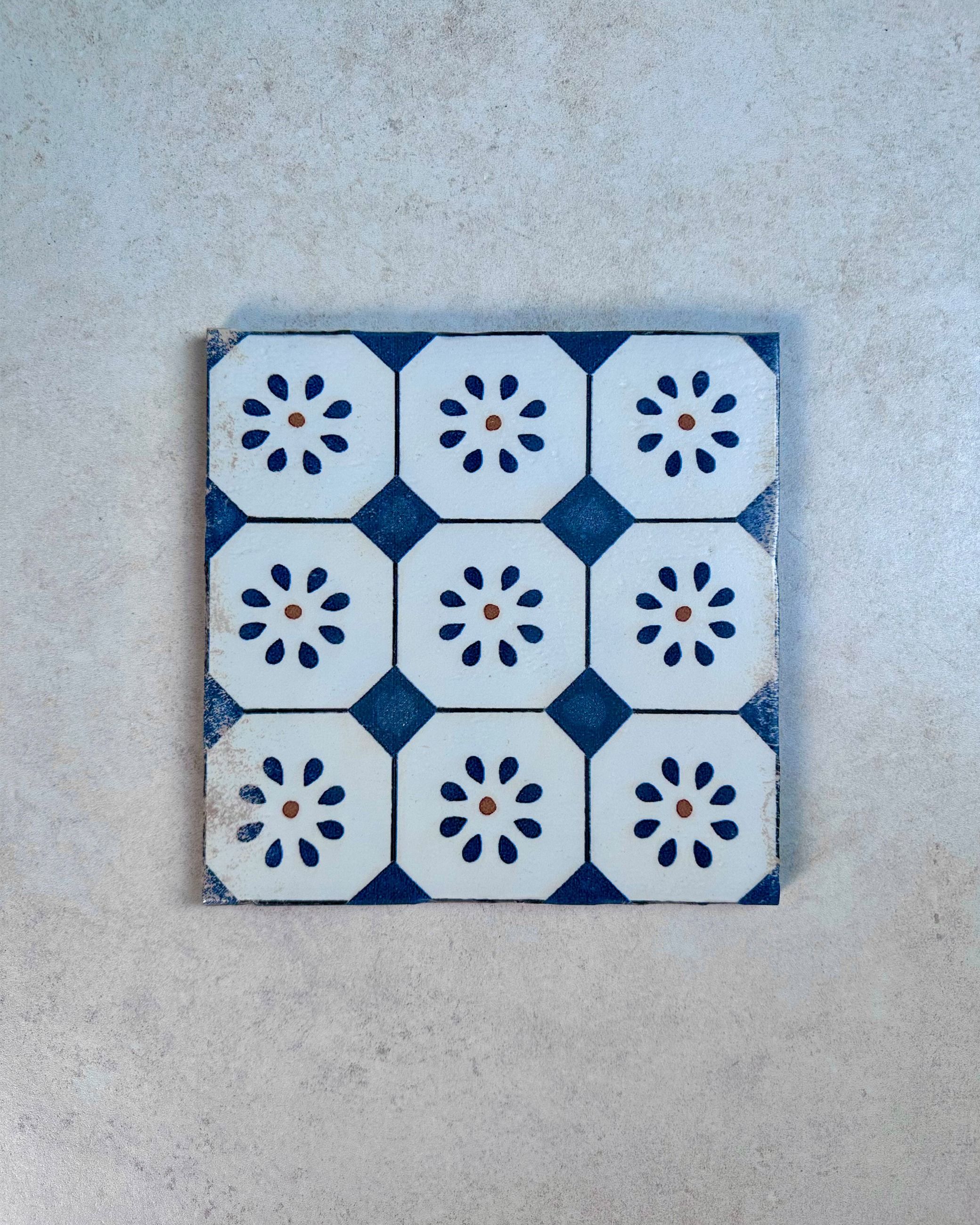 Sienna Tesselar - 225 x 225mm